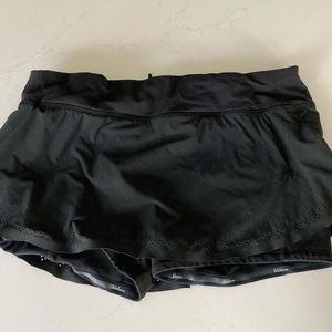 Lululemon running skirt size 8